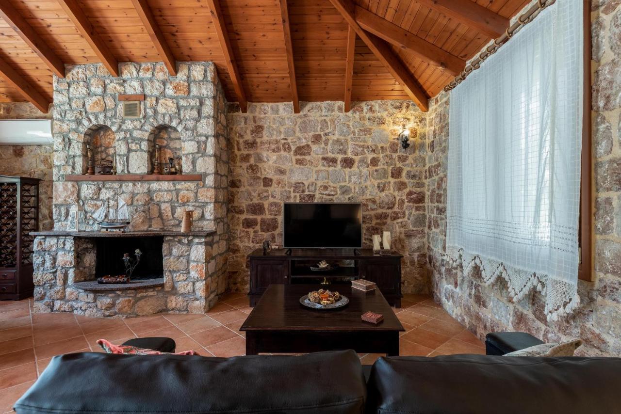 Filerolia Stone House Villa Pastida Exterior foto