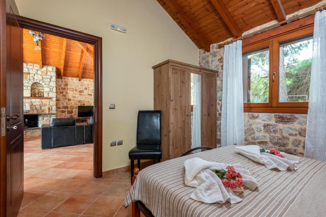Filerolia Stone House Villa Pastida Exterior foto