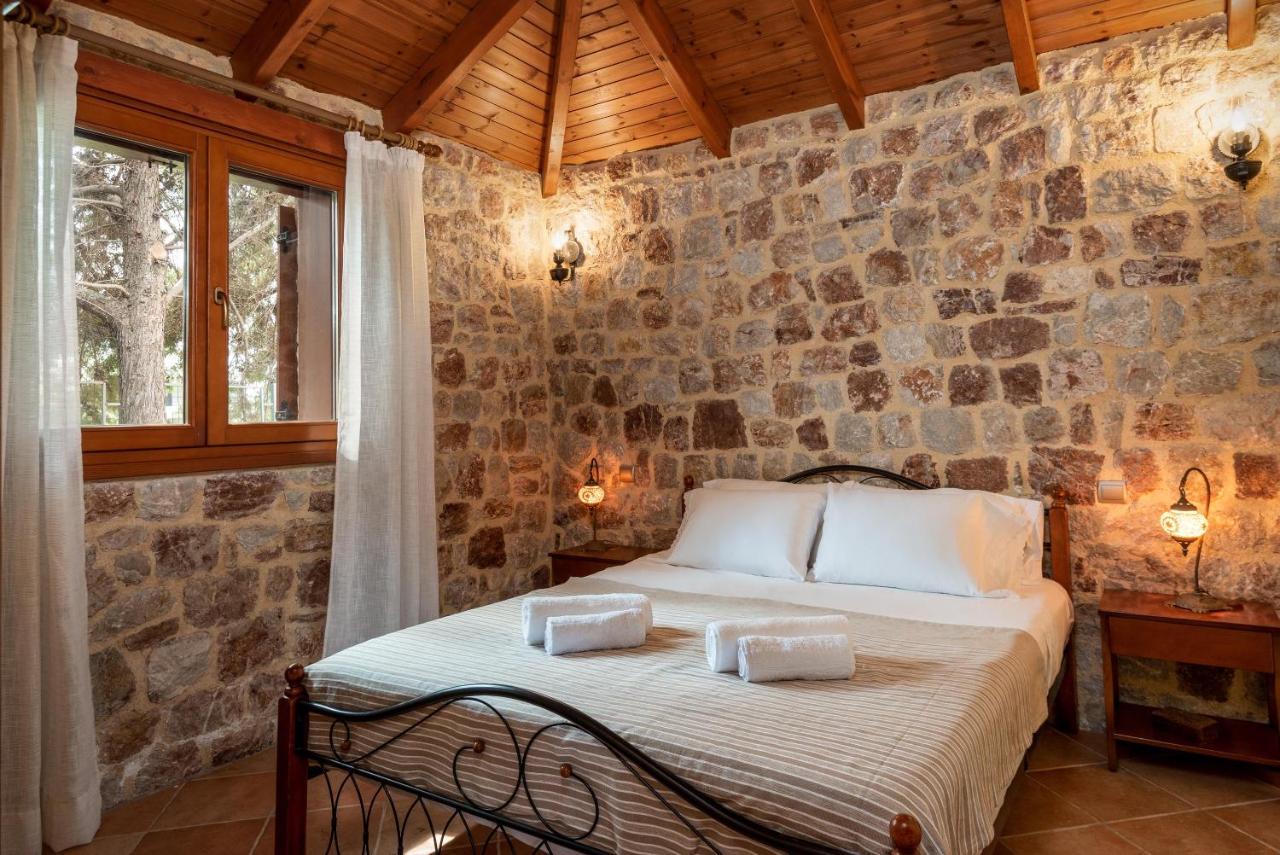 Filerolia Stone House Villa Pastida Exterior foto
