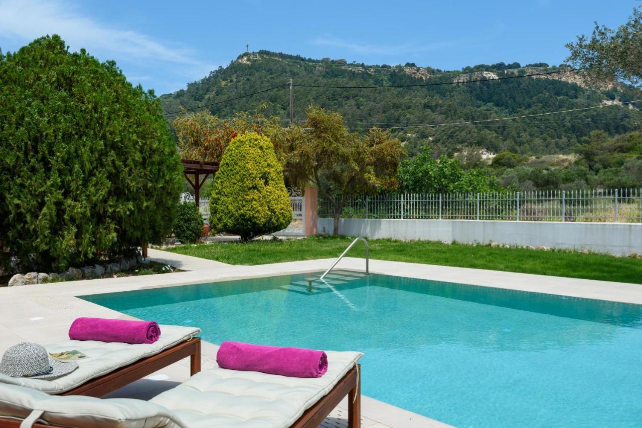 Filerolia Stone House Villa Pastida Exterior foto
